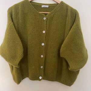 Elegant Olive Cardigan for Women